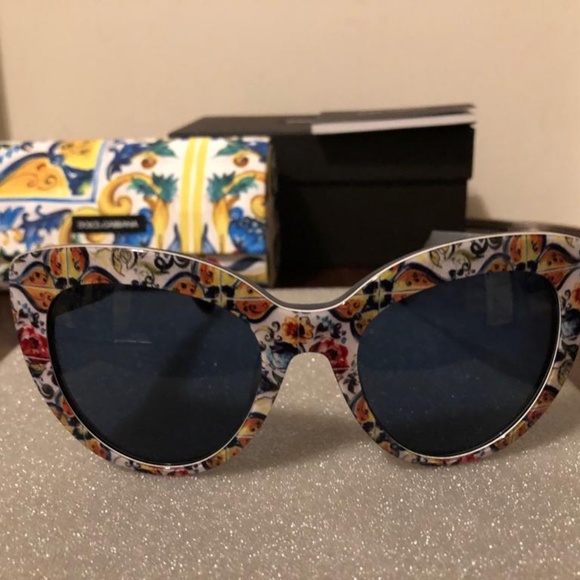 Dolce & Gabanna Majolica Cateye sunglasses UVA UVV - Picture 6 of 8